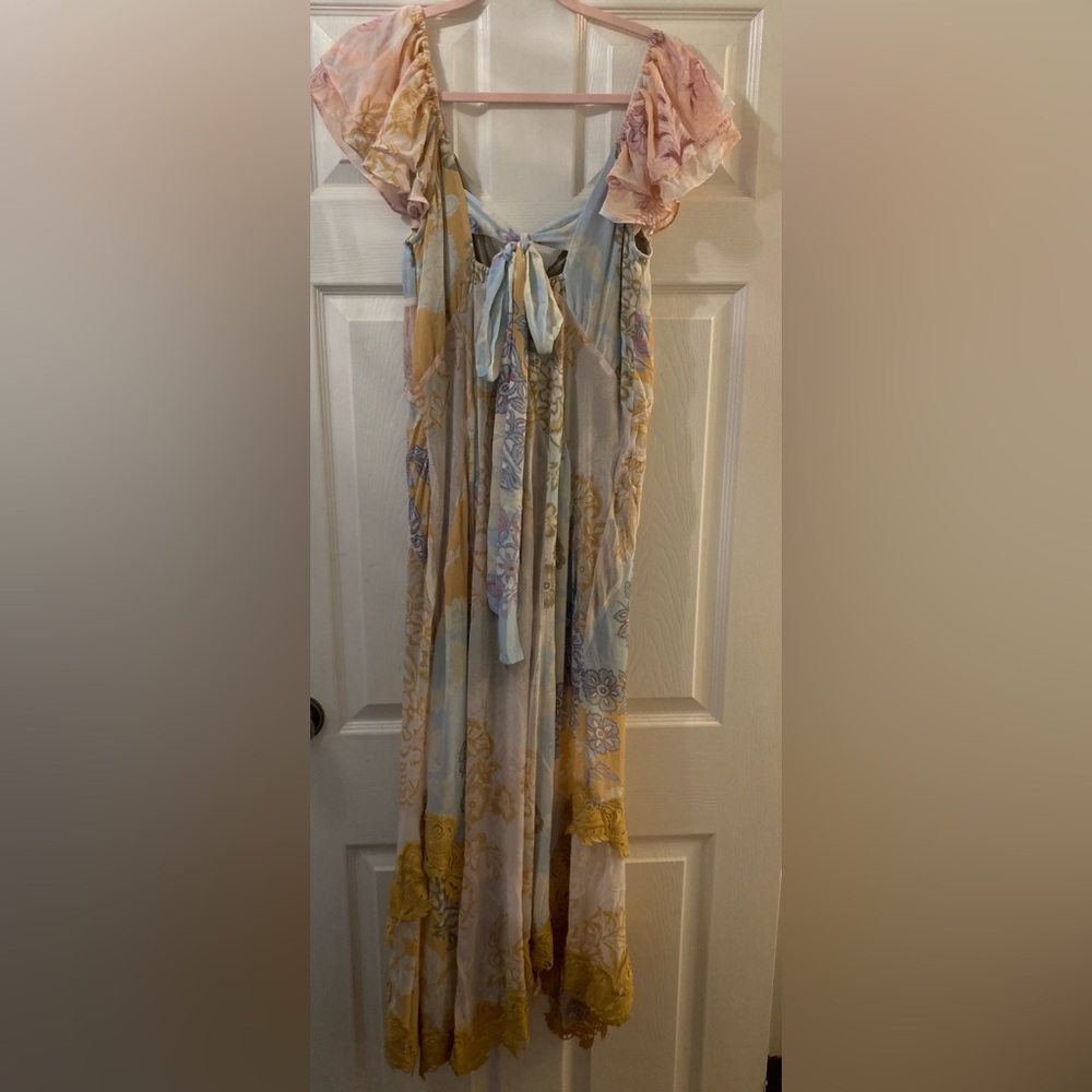 Free People Bali Aurora Flutter Sleeve Midi Dress - Picture 6 of 7